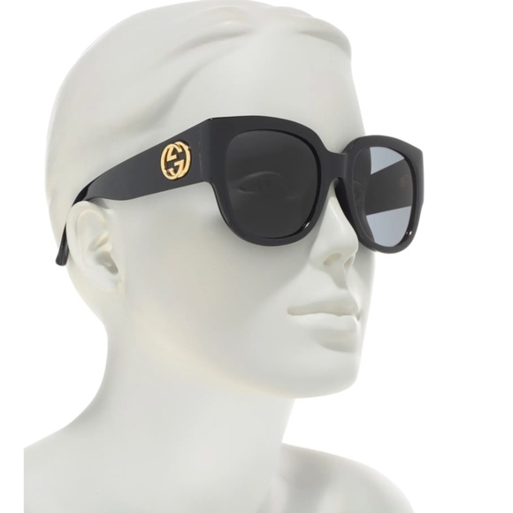 Gucci 55mm Oversize sunglasses - Picture 2 of 9